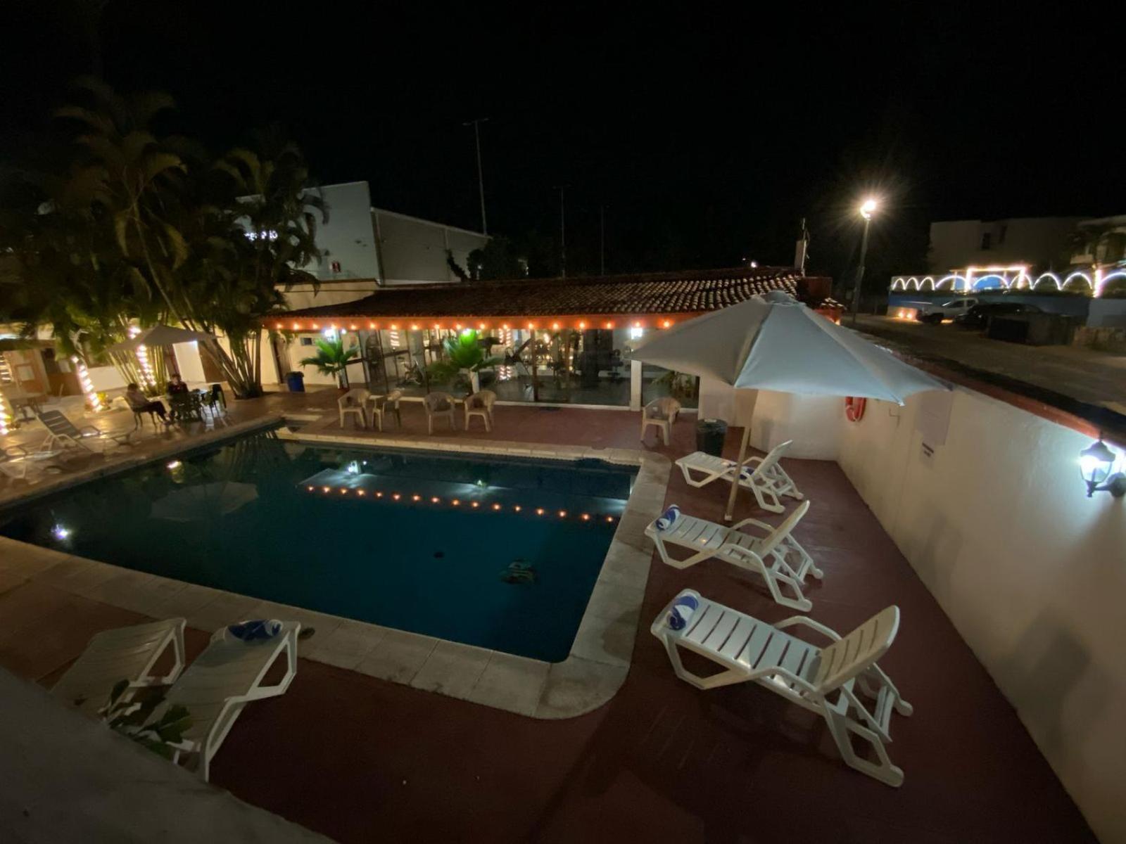 Hotel Boutique La Pergola Manzanillo Exterior foto