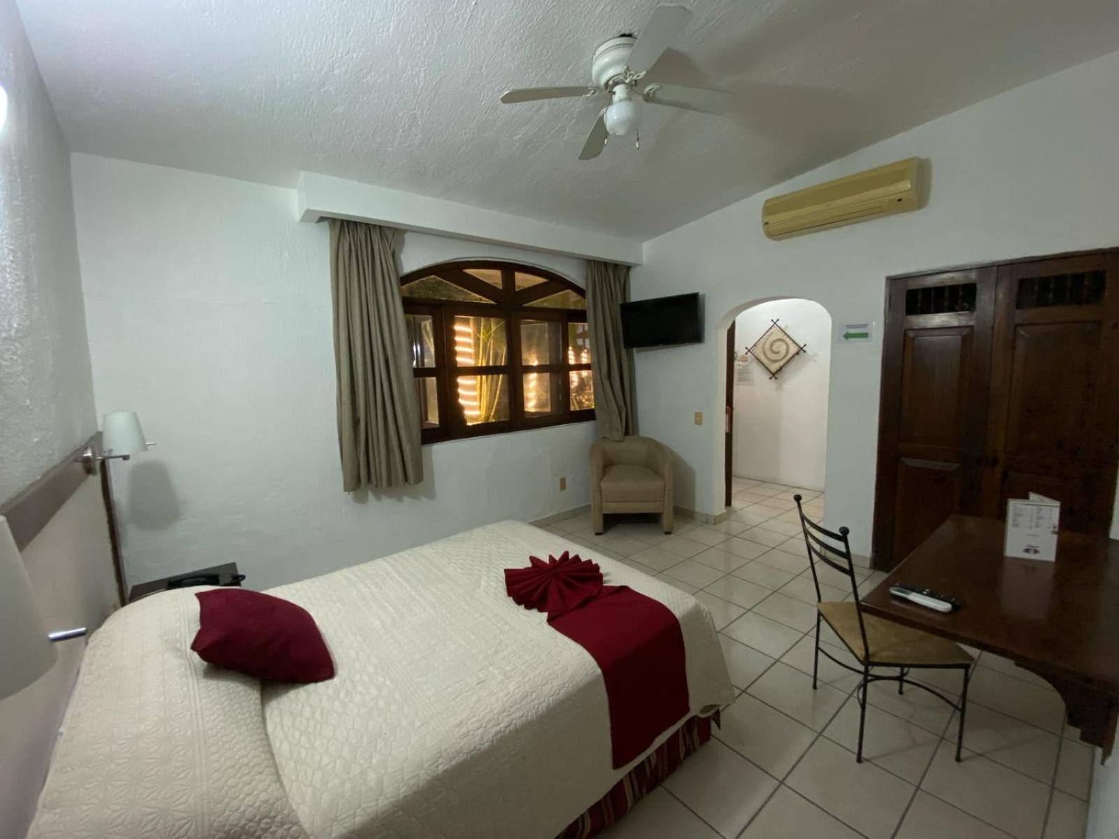 Hotel Boutique La Pergola Manzanillo Exterior foto